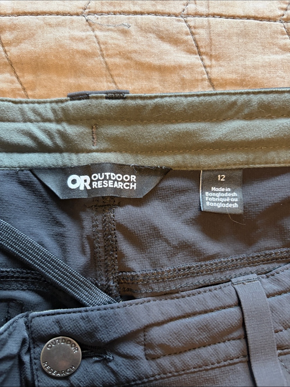 Outdoor Research Women’s Ferrosi Hiking Pants in Black size 12 tall - Picture 6 of 9